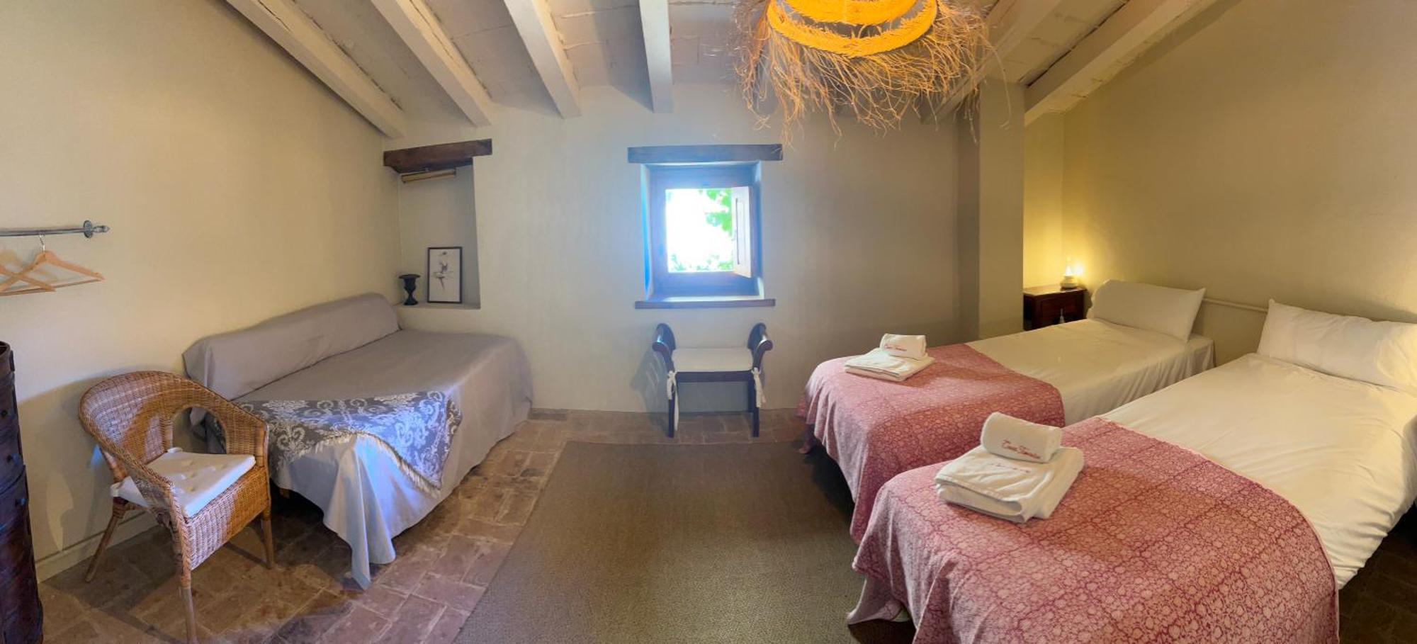Casa Tapiolas Rectoria Molló