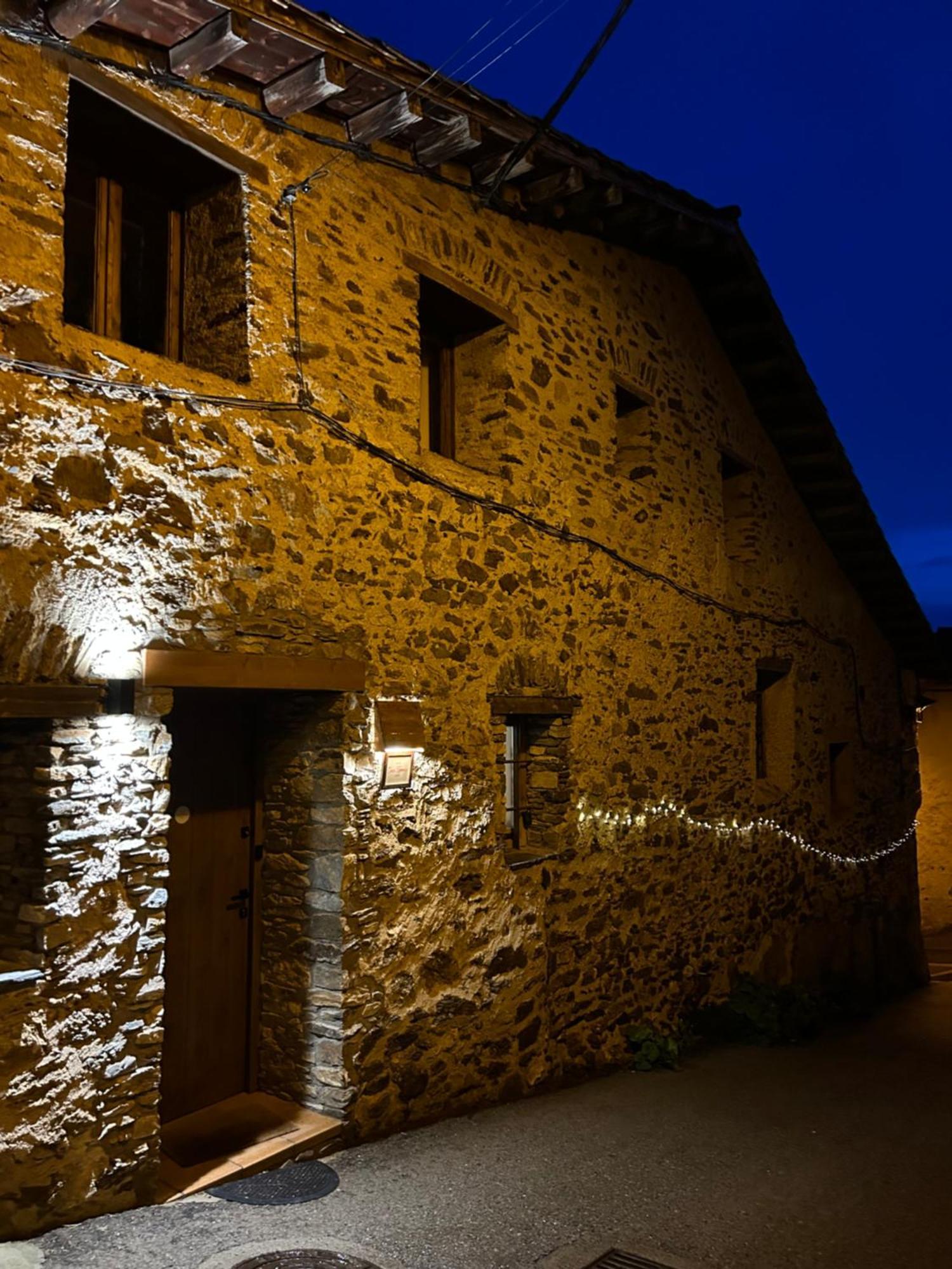 Casa Tapiolas Rectoria Casa di campagna Molló